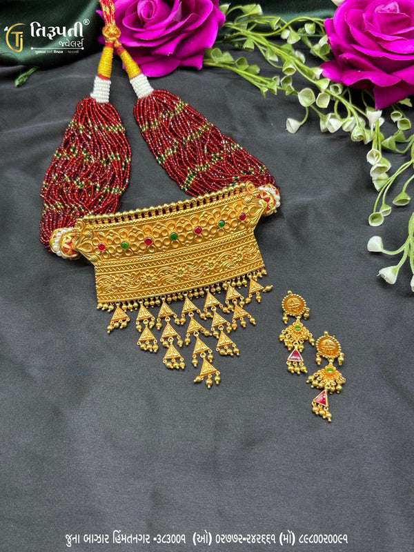 Gold necklace